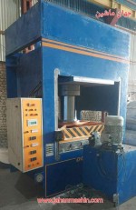 پرس هیدرولیک پخت لاستیک -  ۴۰۰ تن -  نو - باابعاد میز  ۱۴۰*۱۴۰ سانت 
(اطلاعات ثبت شده از سایت جهان ماشین میباشد(www.jahanmashin.com ))